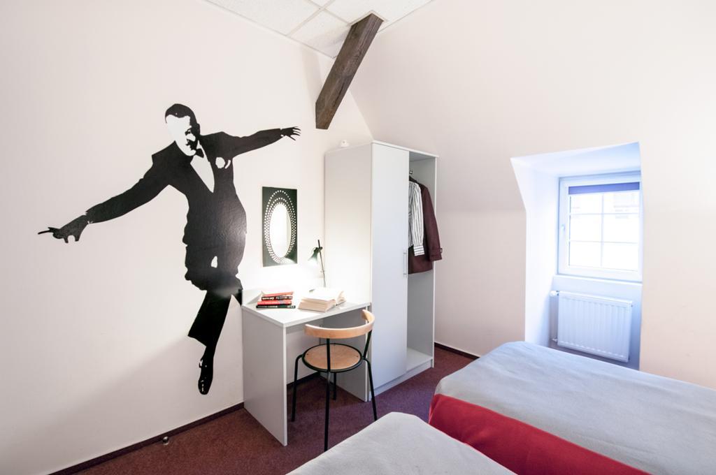 Melody Stary Rynek Hostel *